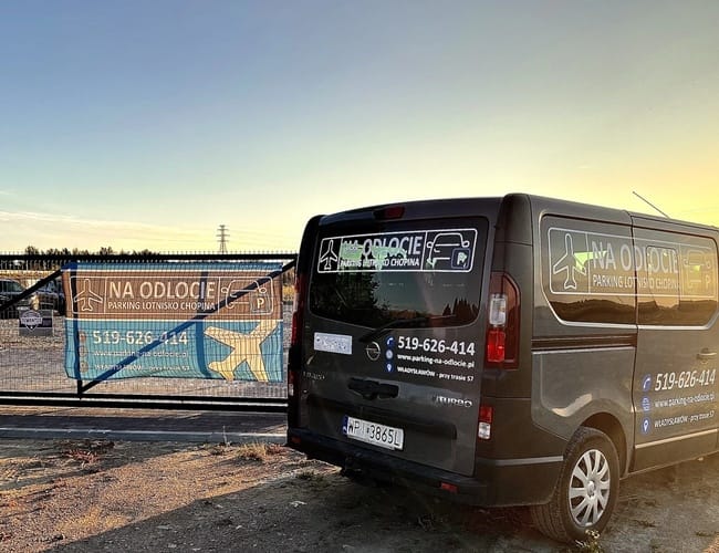 Parking Na Odlocie S7 - lotnisko Warszawa Okęcie (WAW) - zdjęcie 3