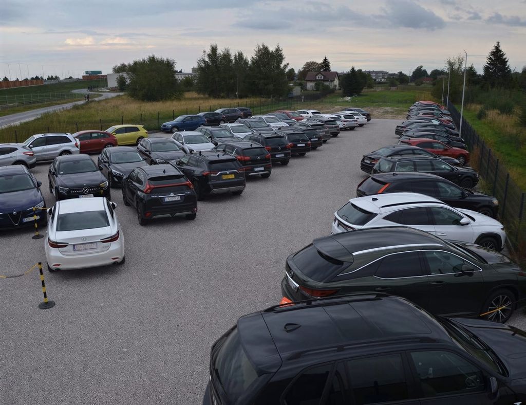 Royal Parking - parking lotnisko Warszawa Okęcie (WAW) - zdjęcie 4