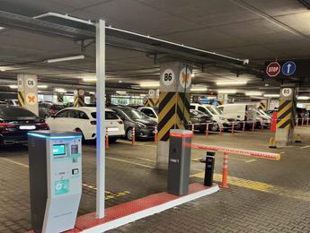 Parking P2 Wielopoziomowy - lotnisko Warszawa Okęcie (WAW) - główne zdjęcie parkingu
