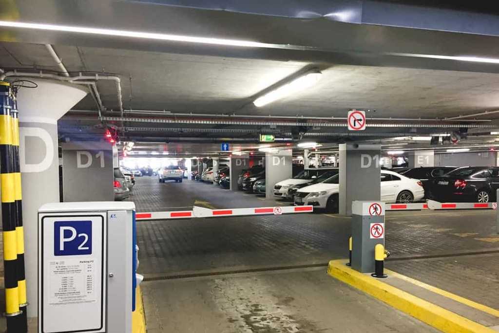 Zdjecie parkingu Oficjalny Parking Lotniska P2