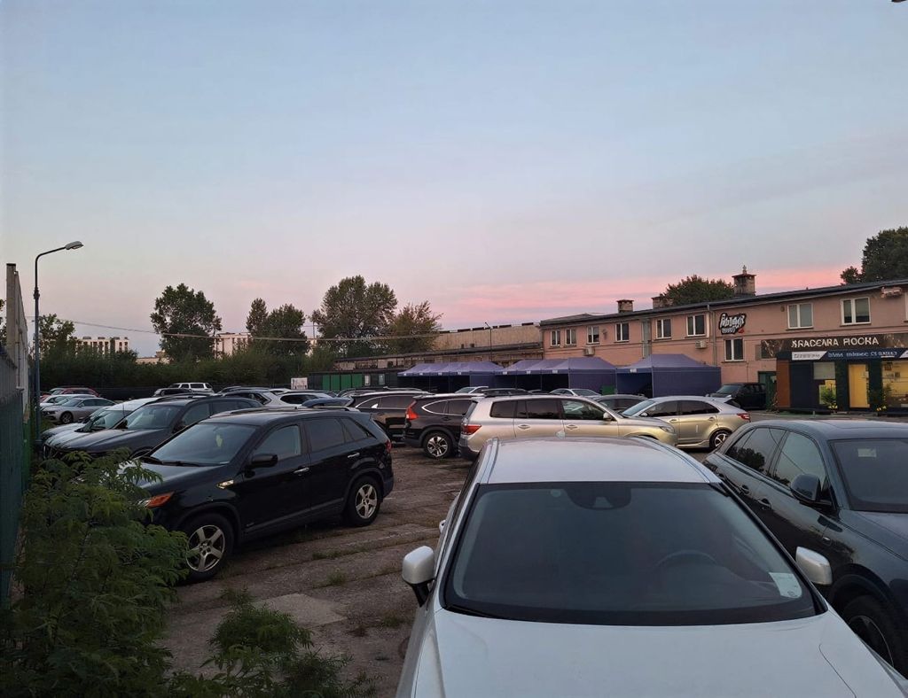 Polot Premium - parking lotnisko Warszawa Okęcie (WAW) - zdjęcie 2