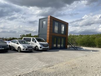 SkyWay Parking - parking lotnisko Warszawa Okęcie (WAW) - główne zdjęcie parkingu