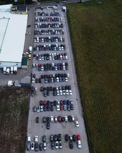 zdjecie parkingu Holiday Parking na lotnisku Chopina w Warszawie