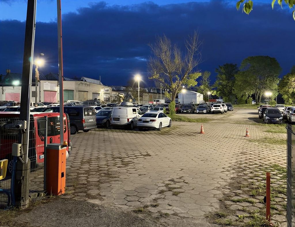 Smart Space Parking - lotnisko Warszawa Okęcie (WAW) - zdjęcie 4