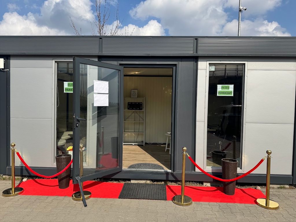 Elite Parking - biuro obsługi - lotnisko Warszawa Okęcie (WAW)