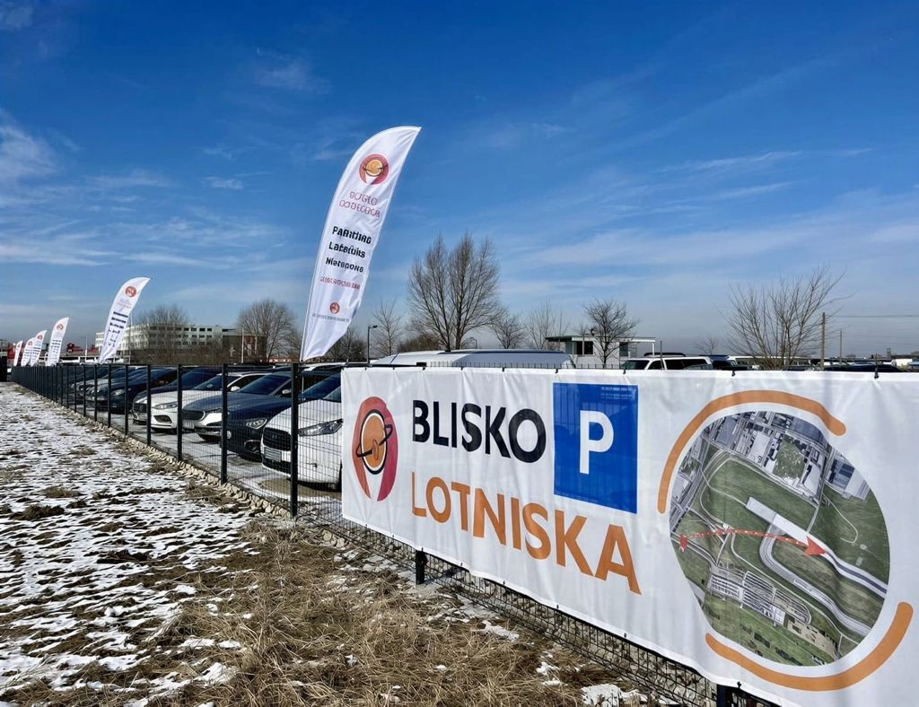 Parking Blisko Lotniska - lotnisko Warszawa Okęcie (WAW) - zdjęcie 12