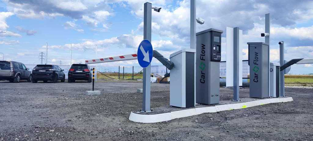 zdjecie parkingu parking-okecie-poludnie na lotnisku Chopina w Warszawie