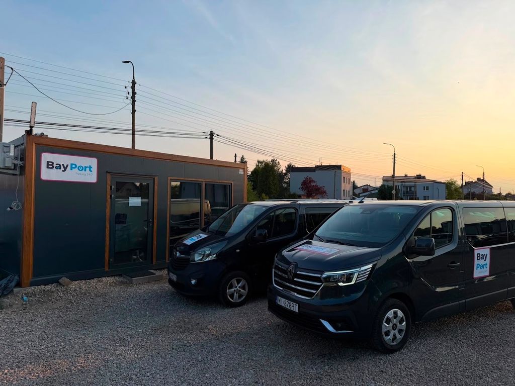 Bay-Port - biuro obsługi i busy transferowe - lotnisko Warszawa Okęcie (WAW)