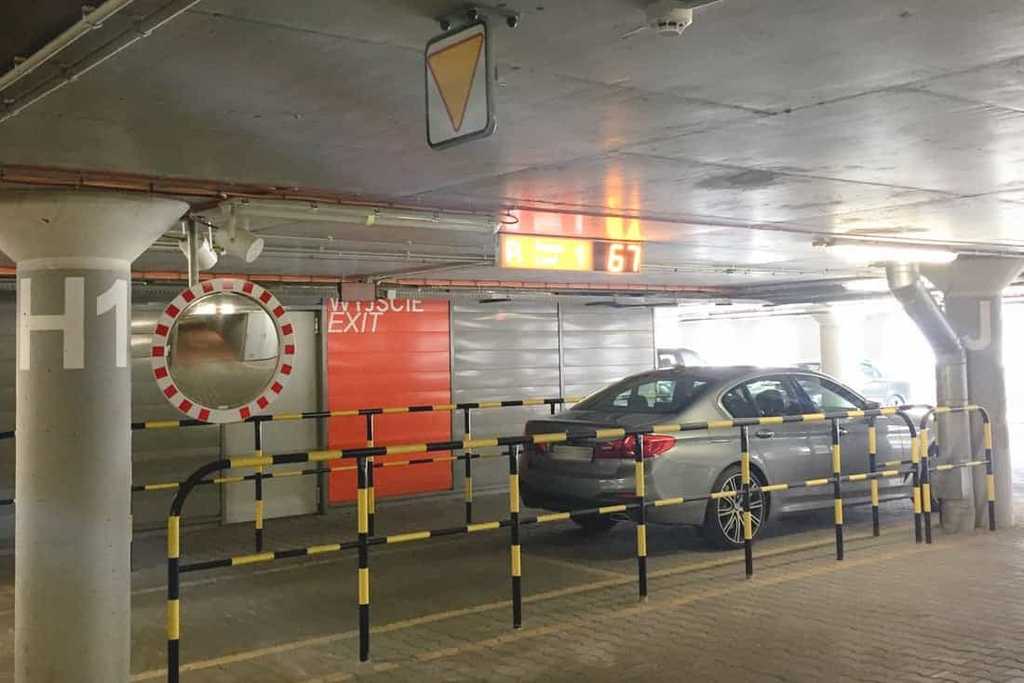 Zdjecie parkingu Oficjalny Parking Lotniska P2
