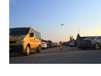 Royal Parking - parking lotnisko Warszawa Okęcie (WAW) - główne zdjęcie parkingu