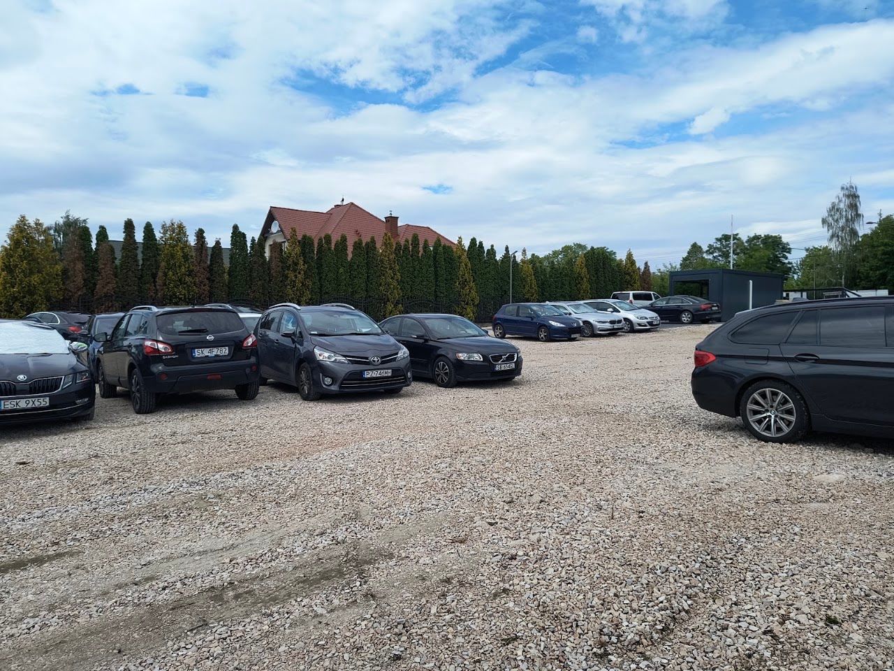 Central Parking P66 - parking lotnisko Warszawa Okęcie (WAW) - zdjęcie parkingu