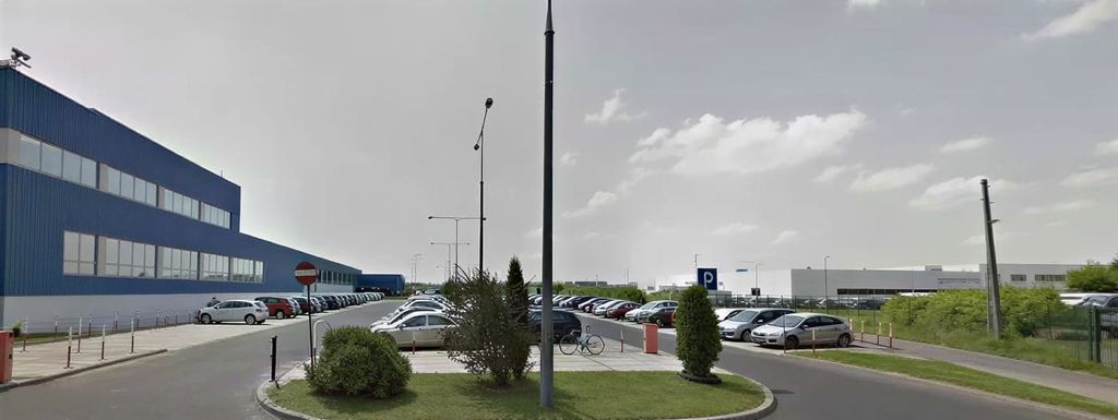 Zdjecie nr 2 parkingu Parking Skrzydlata na lotnisku Chopina w Warszawie