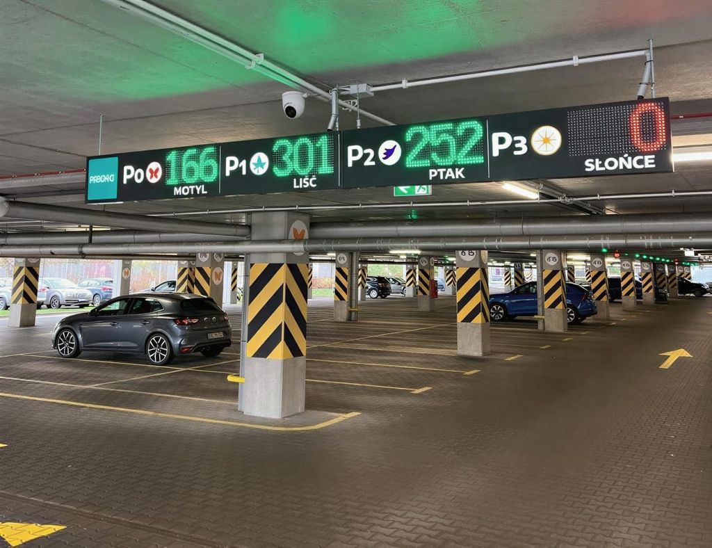 Parking P2 Wielopoziomowy - lotnisko Warszawa Okęcie (WAW) - zdjęcie 4