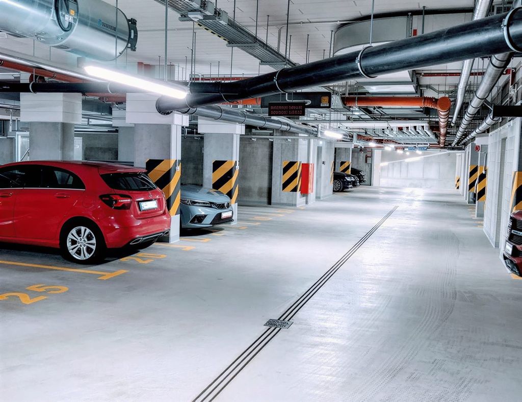 Odlot Garage - parking lotnisko Warszawa Okęcie (WAW) - zdjęcie 3