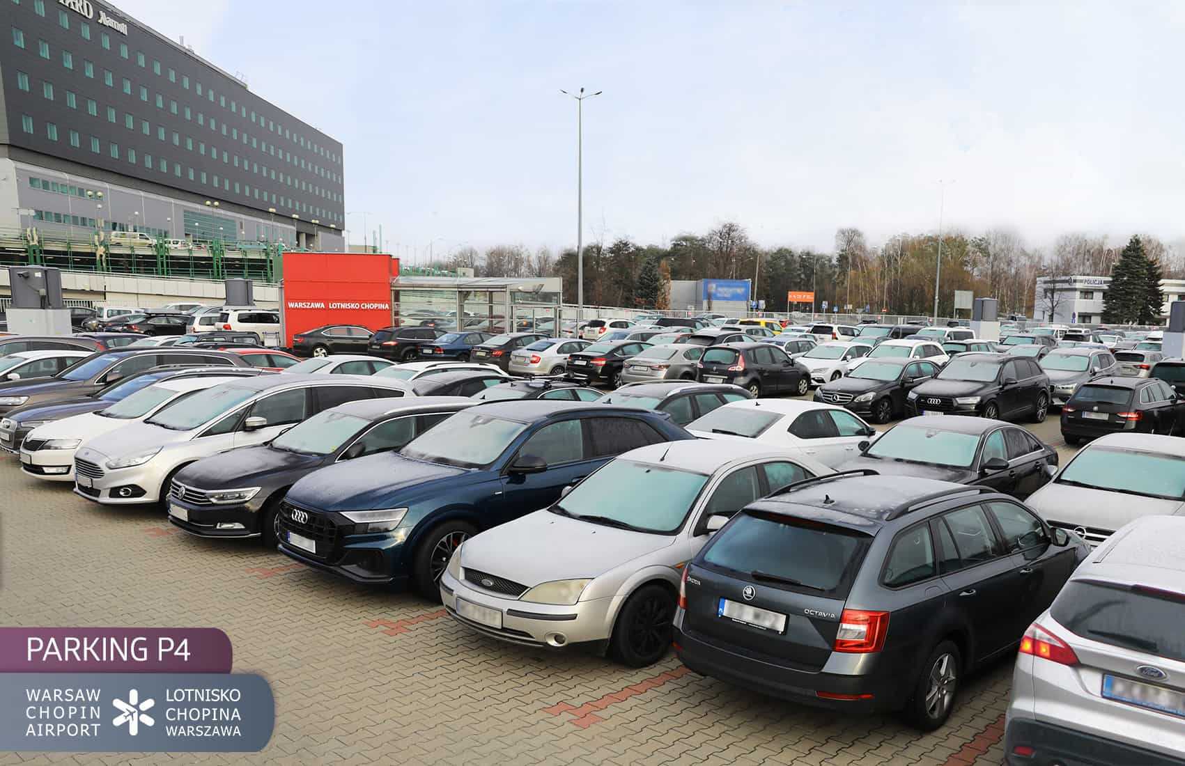 Oficjalny Parking Lotniska P4 - zdjęcie parkingu