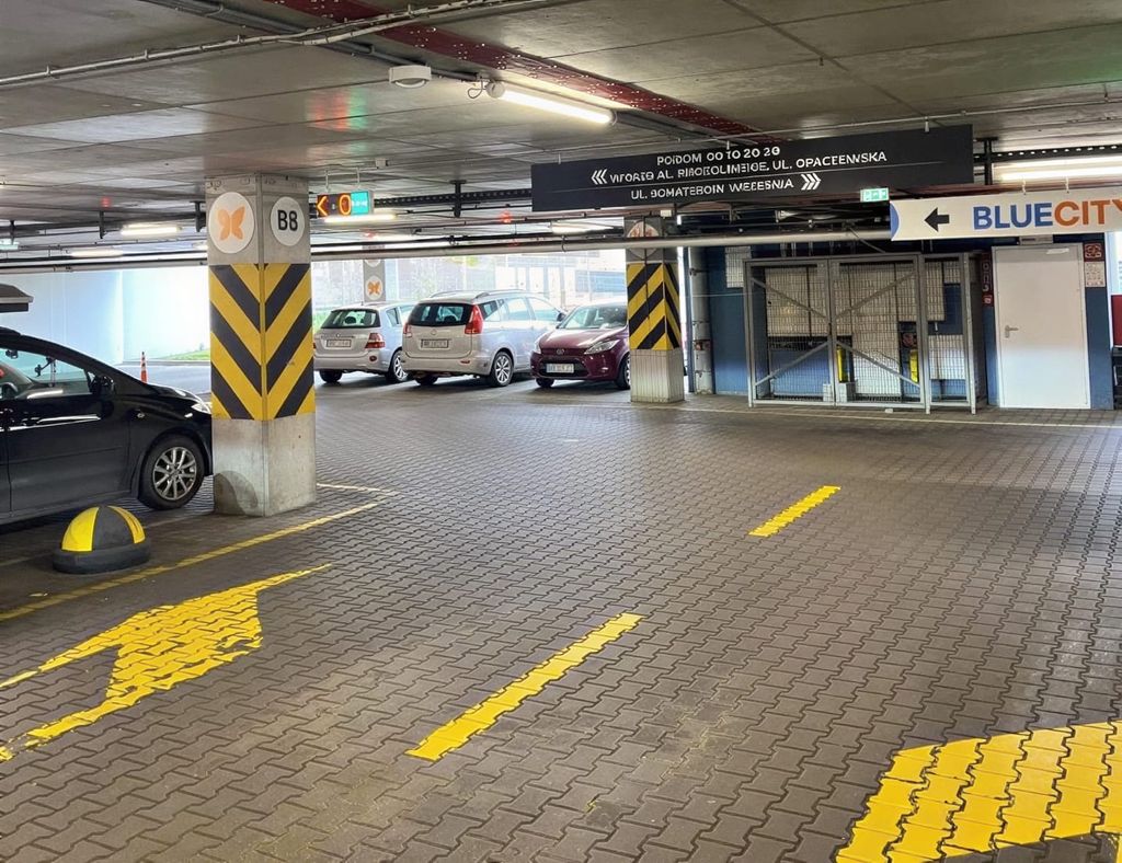 Parking P2 Wielopoziomowy - lotnisko Warszawa Okęcie (WAW) - zdjęcie 2